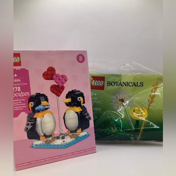 LEGO Penguin Pair and field flower 40886 30701 - Picture 1 of 7